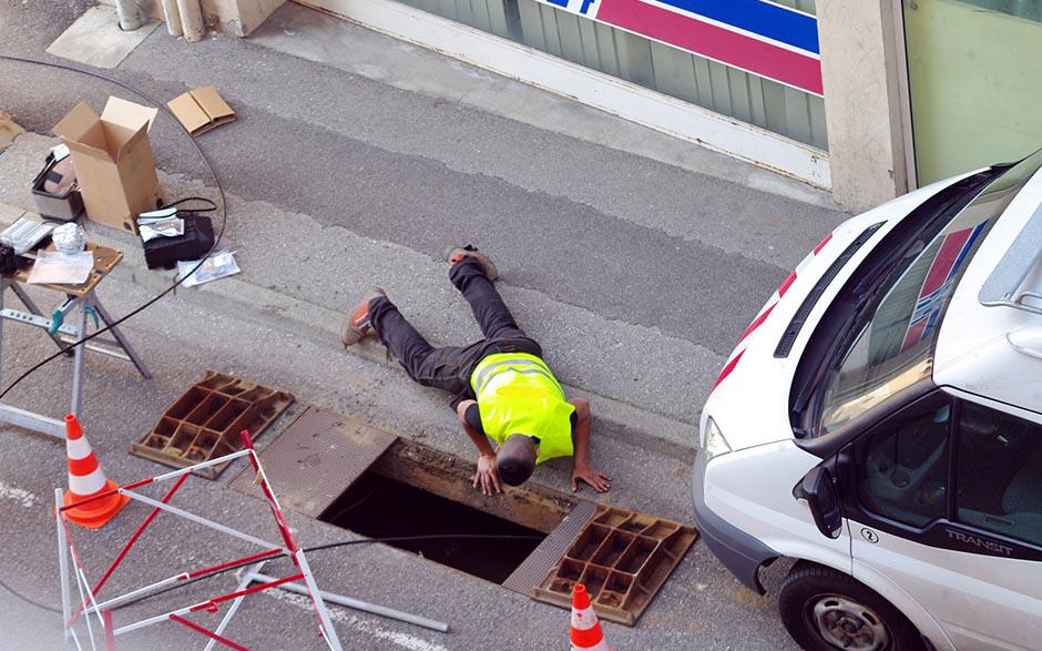 débouchage égouts Paris 17